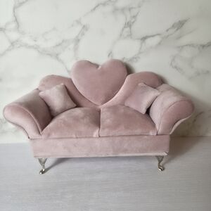 Pink Couch Shaped Jewelry Box